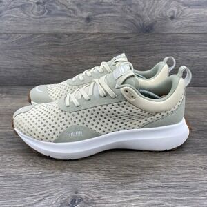 Hilma The Everywhere Womens 9.5 Sage Green Mesh Running Trail Shoes Sneakers